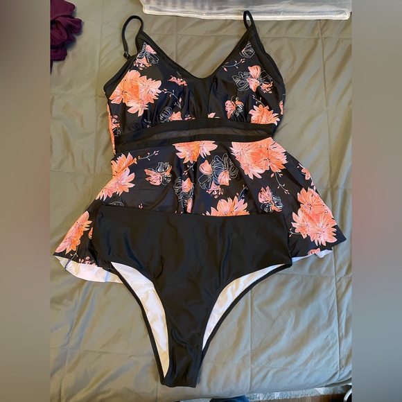 Emoswimsuit - Ruched Swim Floral Print Tankini Set Swimsuit main image 1